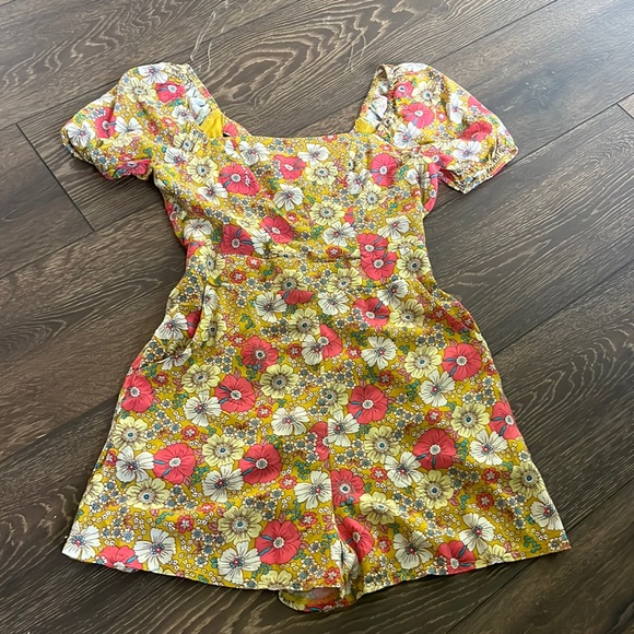 Lily Rose Romper - Picture 1 of 3